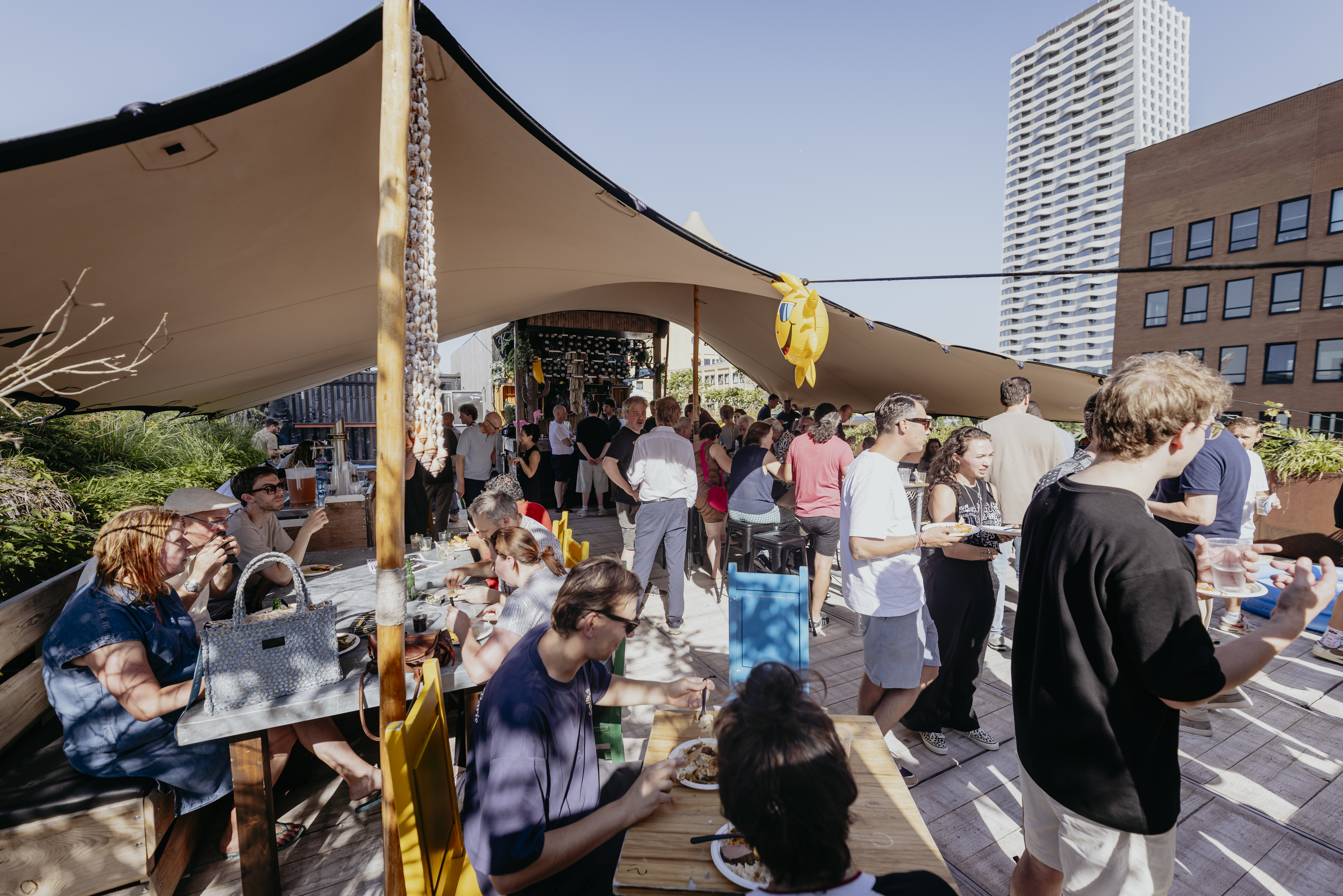 STOMP Zomerborrel weer in groot succes!